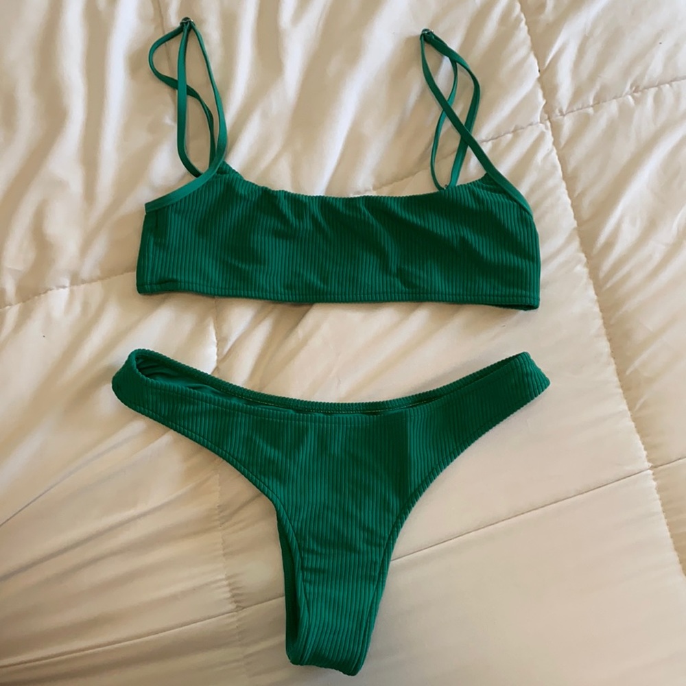 Frankies bikinis BOOT set
